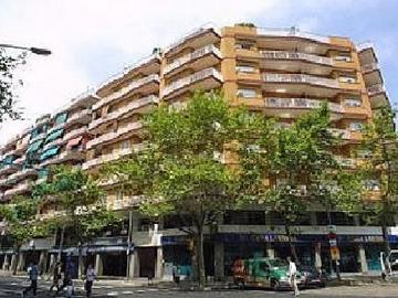 Apartments Europa Барселона Екстер'єр фото